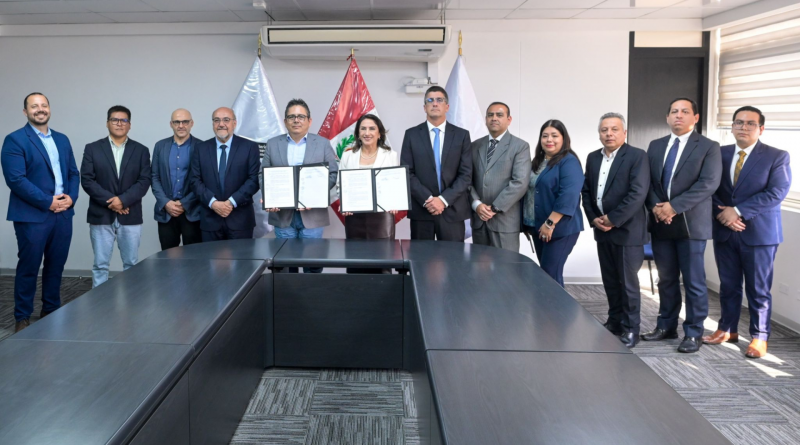 Perú impulsa la primera Asociación Público–Privada Digital para conectar sus regiones con Asia